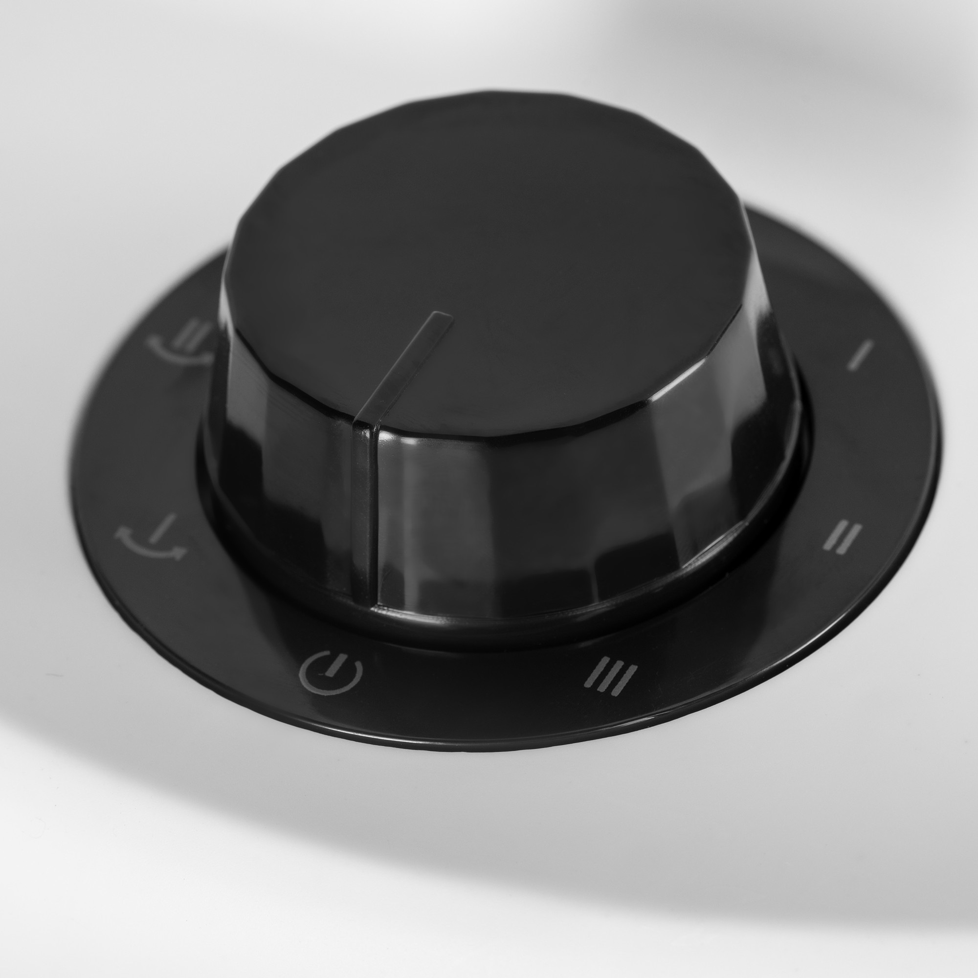 Вентилятор настольный Ballu BFT-135W — детальное фото, обзор